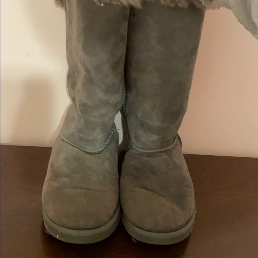 UGG BAILEY BOW TALL
